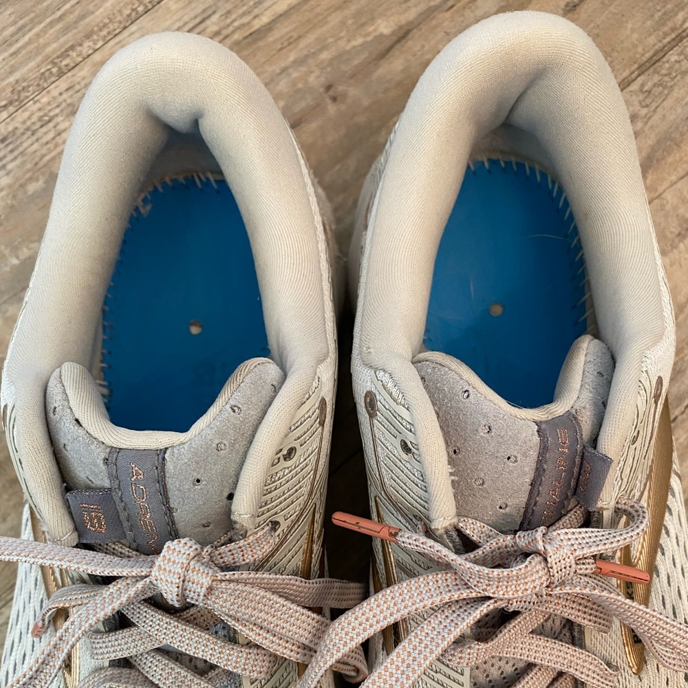 Brooks adrenaline running shoes - Picture 6 of 10